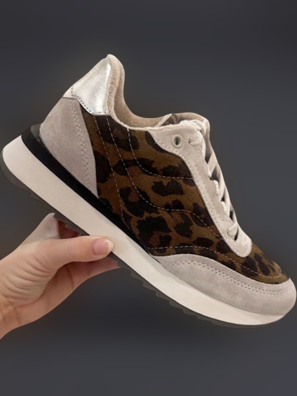 NWOB $126 Sofft Jacklyn Suede Leopard Platform Sneaker 11